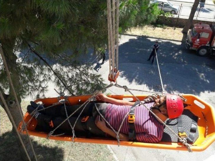 Manisa İtfaiyesi’ne Uygulamalı Eğitim G2