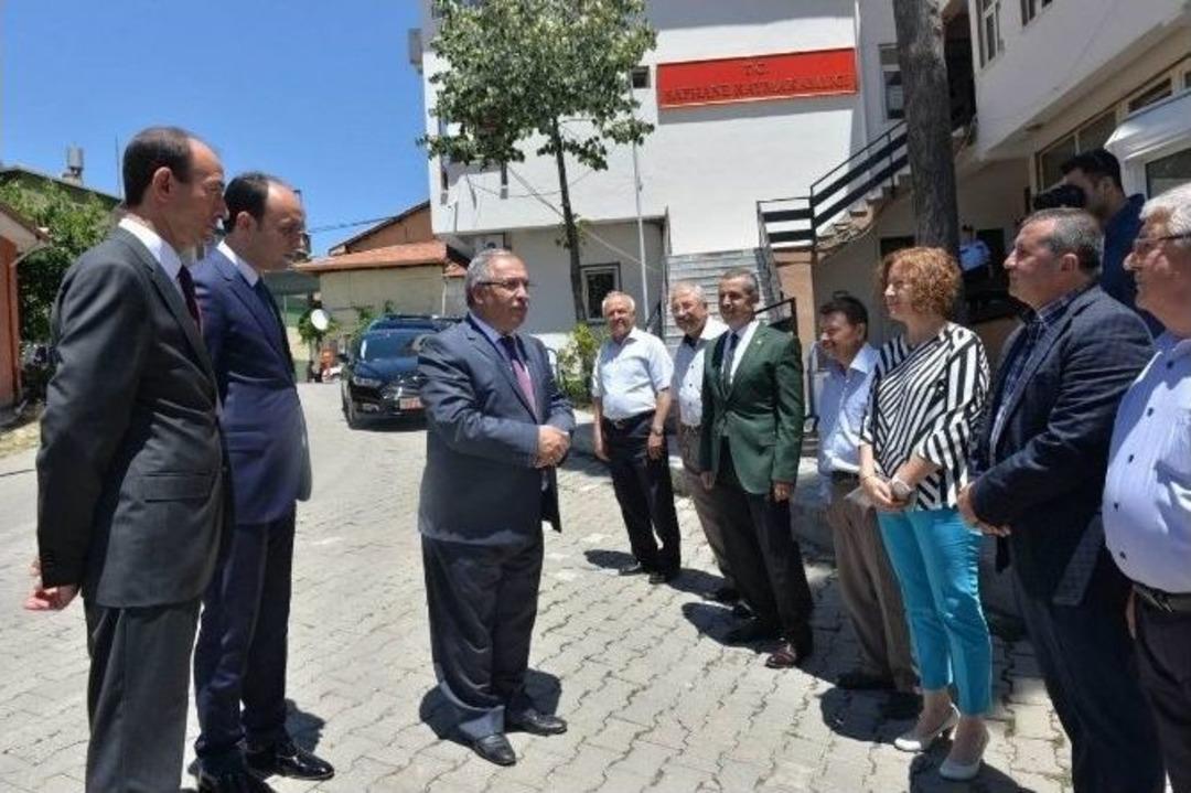 K&uuml;tahya Valisi Şaphane&rsquo;de