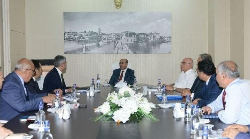 Vali Demirtaş&rsquo;e Eğitim Brifingi