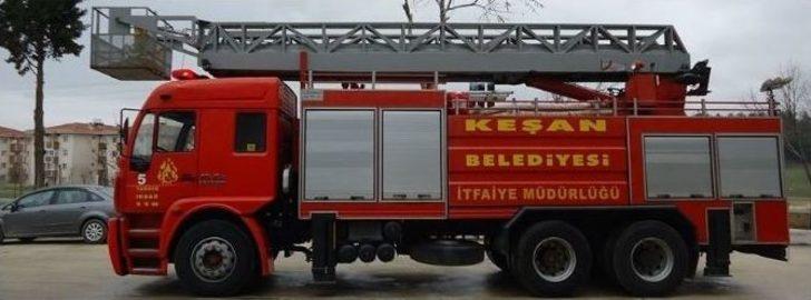 Keşan İtfaiyesi, Bir Ayda 71 Yangına Müdahale Etti. G1