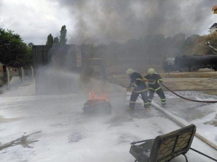 Keşan İtfaiyesi, Bir Ayda 71 Yangına Müdahale Etti. G2