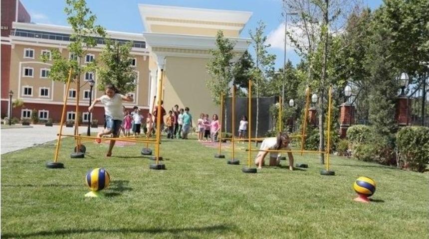 İa&uuml; &Ccedil;ocuk &Uuml;niversitesi Yaz Okulu Başlıyor