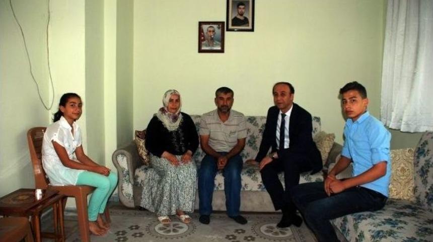 Vali Erin&rsquo;den Şehit Ailesine Ziyaret