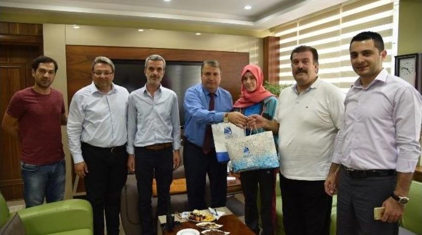 Başarılı Judocudan Başkan &Ccedil;er&ccedil;i&rsquo;ye Ziyaret