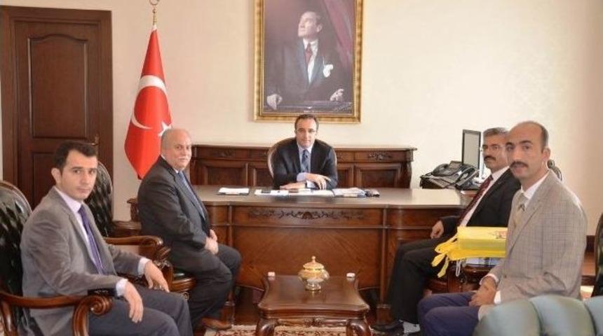 Vali &Ccedil;ataklı, Ptt Heyetini Kabul Etti