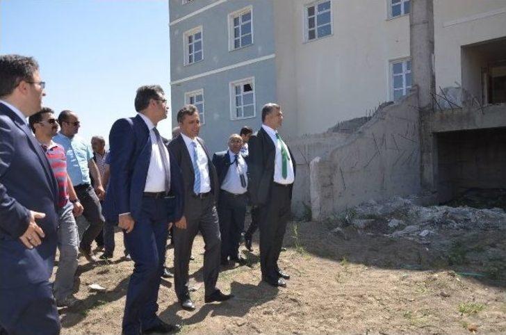 Bakan Yardımcısı Erdem Yüksekova’da G4