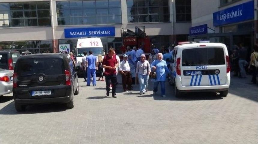 Hastane &Ccedil;atısına &Ccedil;ıkarak İntihara Kalkıştı