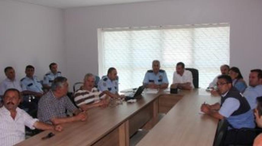 Kavak’ta Trafik Problemleri Görüşüldü