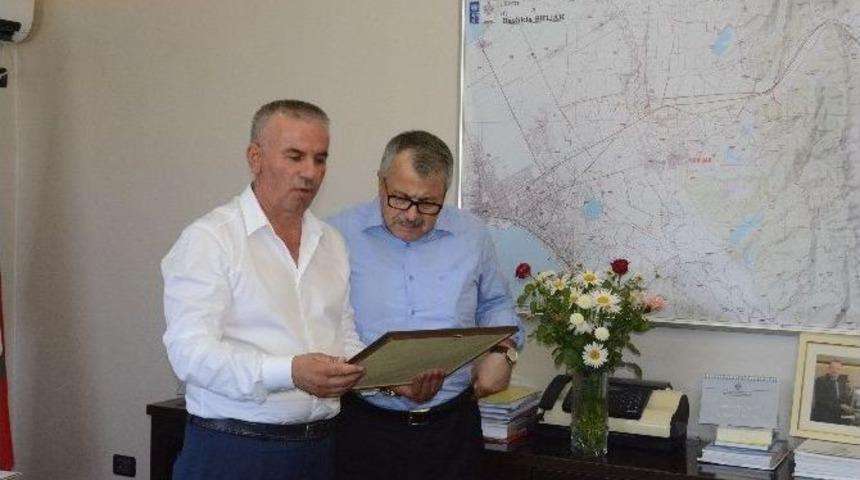 Arnavutluk, Shijak Belediyesinin Bilgisayar Ağı Tika Tarafından Yeniledi