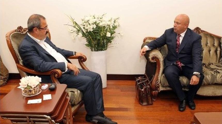 Turkcell Genel M&uuml;d&uuml;r&uuml; Terzioğlu&rsquo;ndan Sanko&rsquo;ya Ziyaret