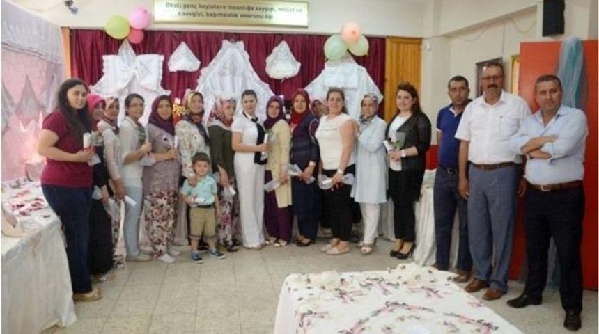 Mudanya&rsquo;da El İşlemeleri Sergisi