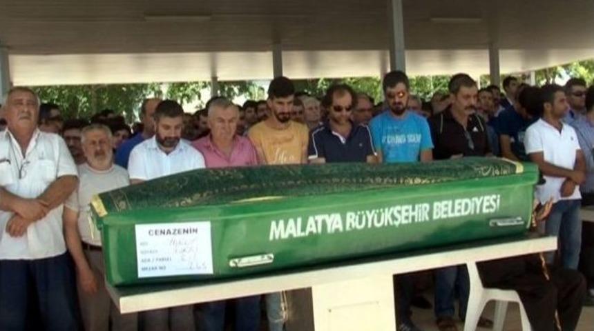 Yakup Fırat G&ouml;zyaşları Arasında Toprağa Verildi