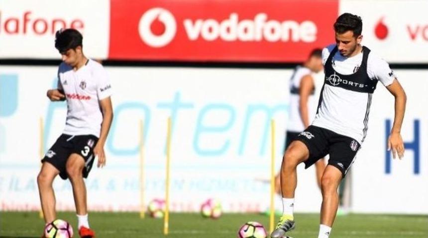Beşiktaş&rsquo;ta Sosa Antrenmana &Ccedil;ıktı