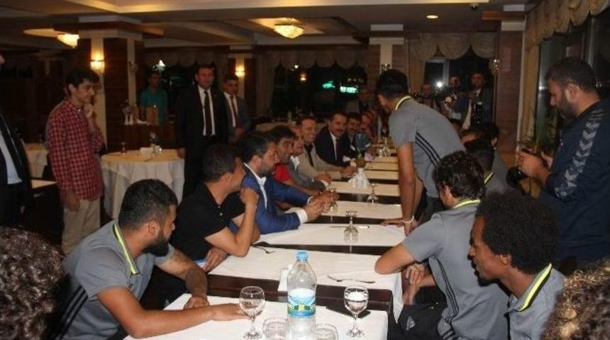 Gıda, Tarım Ve Hayvancılık Bakanı Faruk &Ccedil;elik Şanlıurfaspor Kampında