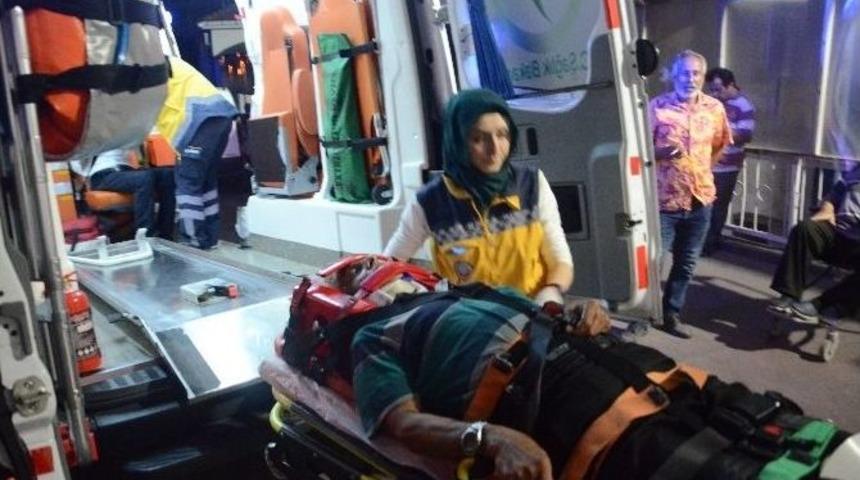 Kırmızı Işık İhlali Kaza Getirdi: 6 Yaralı