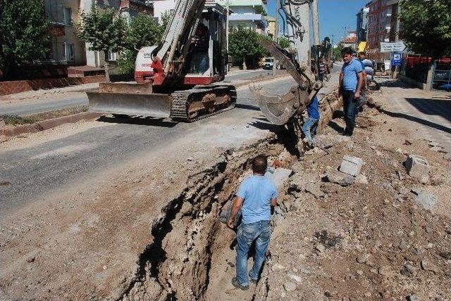 Bayramiç’te Doğalgaz Hat Çekme Çalışmaları