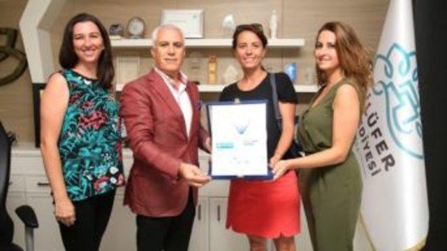 Kadın Yelkenciler Başarılarını Başkan Bozbey İle Paylaştı