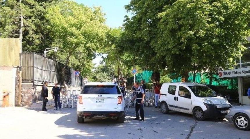 Ankara Polisi Fransız B&uuml;y&uuml;kel&ccedil;iliği Etrafında Kuş U&ccedil;urtmuyor