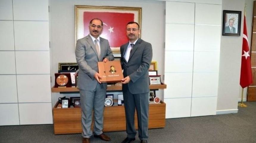 &Ccedil;orlu Cumhuriyet Başsavcısı Korkmaz&rsquo;dan Rekt&ouml;r Şimşek&rsquo;e Veda Ziyareti