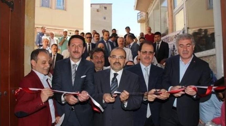 Taşhan&rsquo;da Resim Sergisi A&ccedil;ıldı