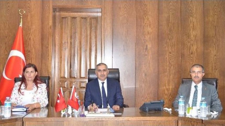 Aydın&rsquo;da Dilencilerle M&uuml;cadele Toplantısı Yapıldı