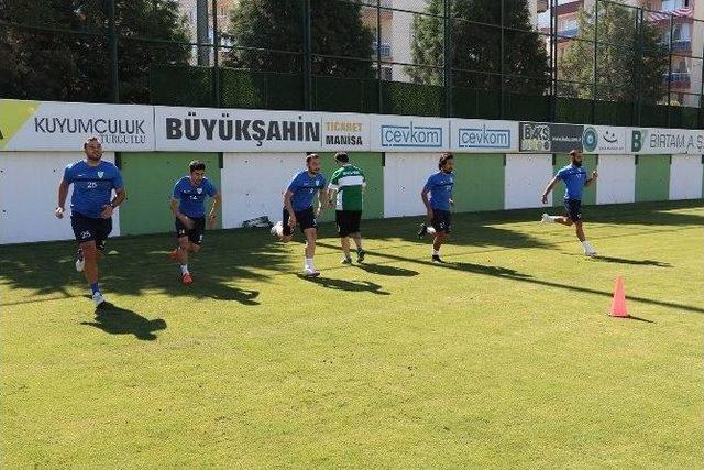 Manisa Bbsk’lı Futbolcular Performans Testinden Geçti