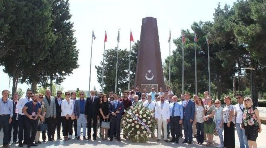 Başkan Doğan, Türk Ve Azeri Şehitlikleri Ziyaret Etti