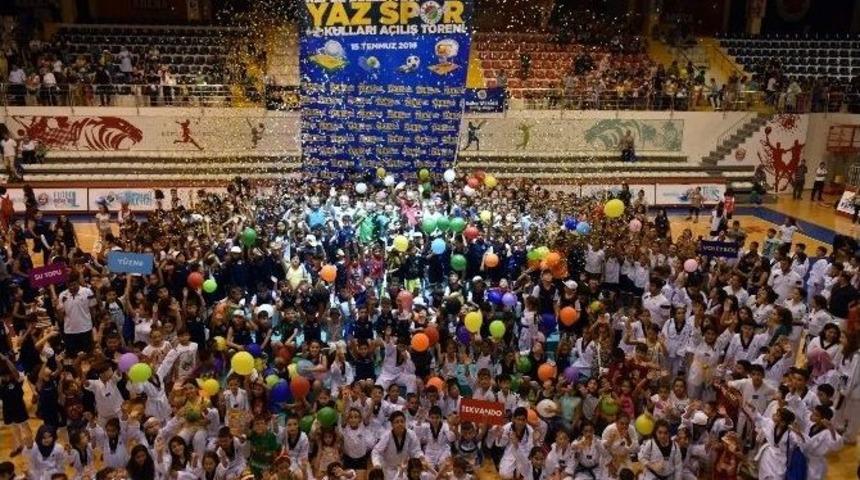 Kepez Belediyesi Yaz Spor Okulu A&ccedil;ıldı