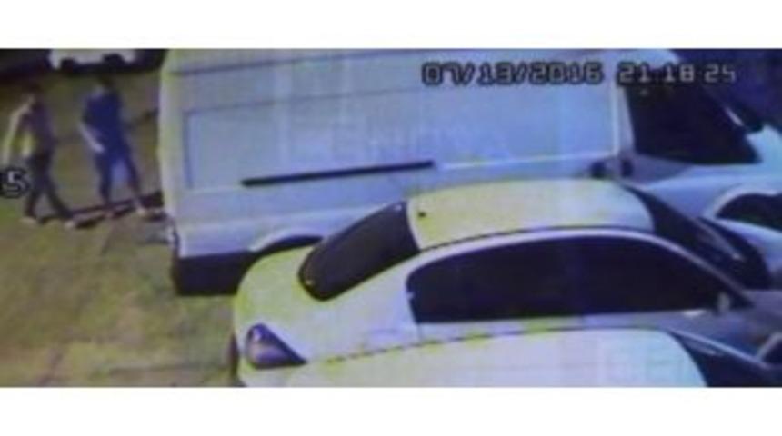 Terlikli Hırsızlar 5 Dakikada 5 Bin Tl&rsquo;lik Gıda Malzemesi &Ccedil;aldı