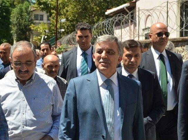 11. Cumhurbaşkanı Abdullah Gül’den Fransa Saldırısı İle İlgili Açıklama