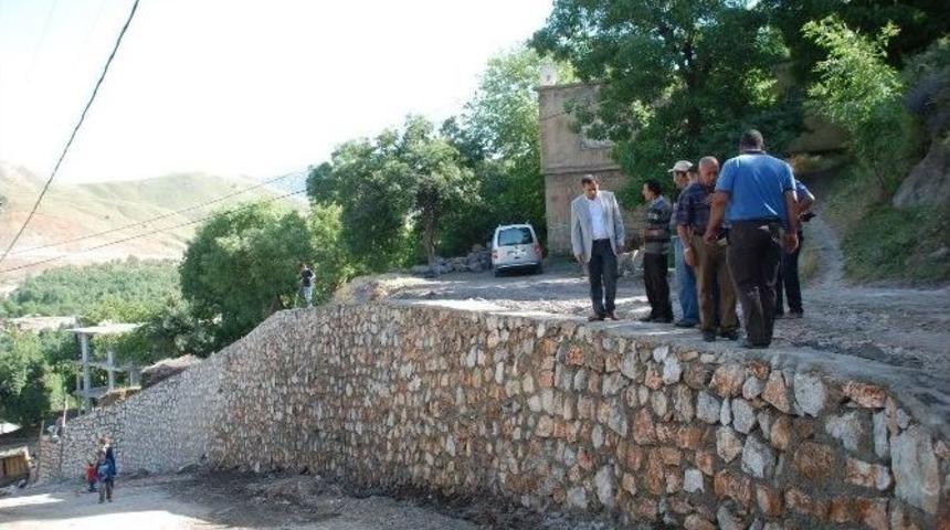 Bitlis Belediyesi&rsquo;nden Yol Genişletme &Ccedil;alışması