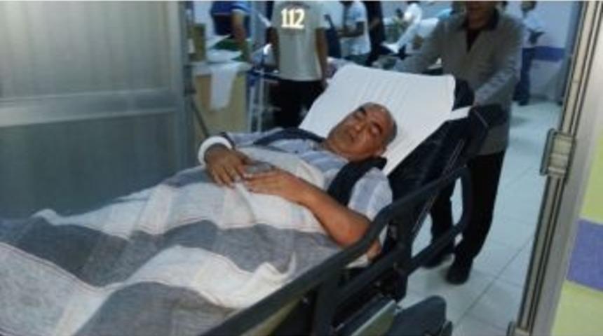 Aksaray&rsquo;da &Ccedil;&ouml;p Atma Kavgası Kanlı Bitti: 1 Yaralı