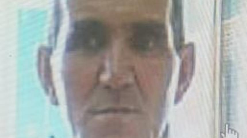 Trakt&ouml;r&uuml;n Altında Kaldı