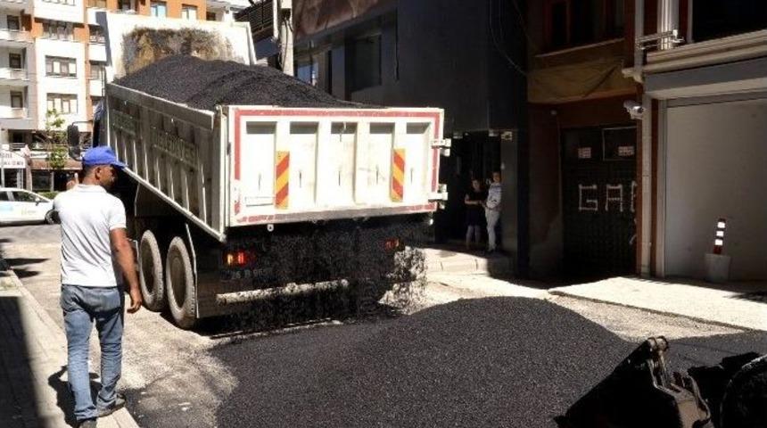 Yenibağlar&rsquo;da Sokaklar Yenileniyor