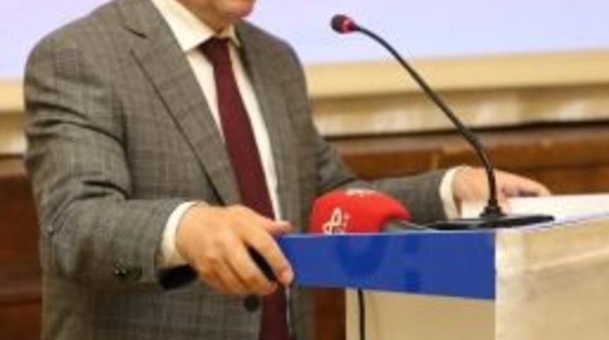 Vali Balkanlıoğlu: &ldquo;dini Değerlerini Kaybeden Uyuşturucuya Y&ouml;neliyor&rdquo;