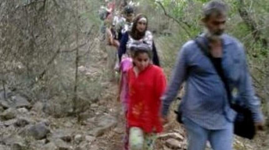 Kuşadası&rsquo;nda 14 Ka&ccedil;ak G&ouml;&ccedil;men Yakalandı