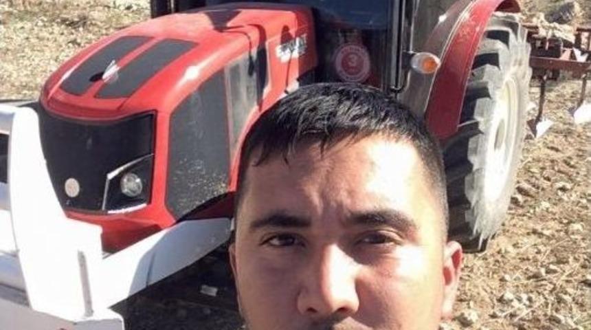 Elektrik Akımına Kapılan İş&ccedil;i &Ouml;ld&uuml;