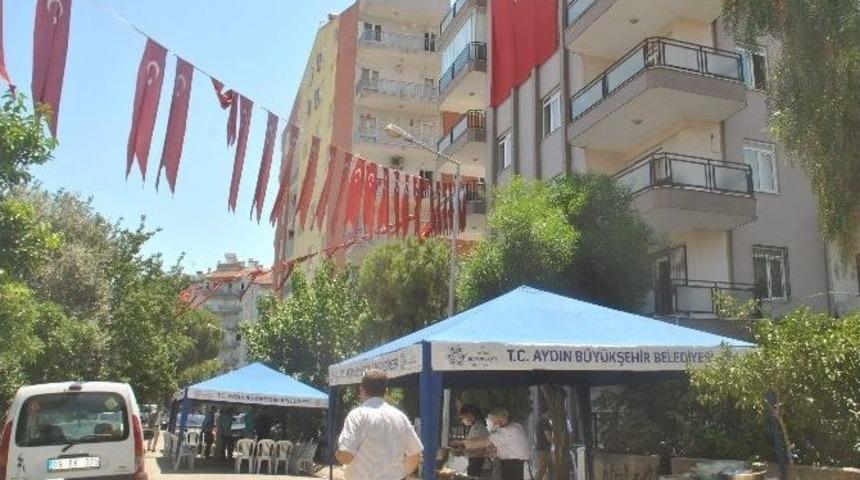 Başkan &Ccedil;er&ccedil;ioğlu, Şehit Arslan İ&ccedil;in Lokma D&ouml;kt&uuml;rd&uuml;