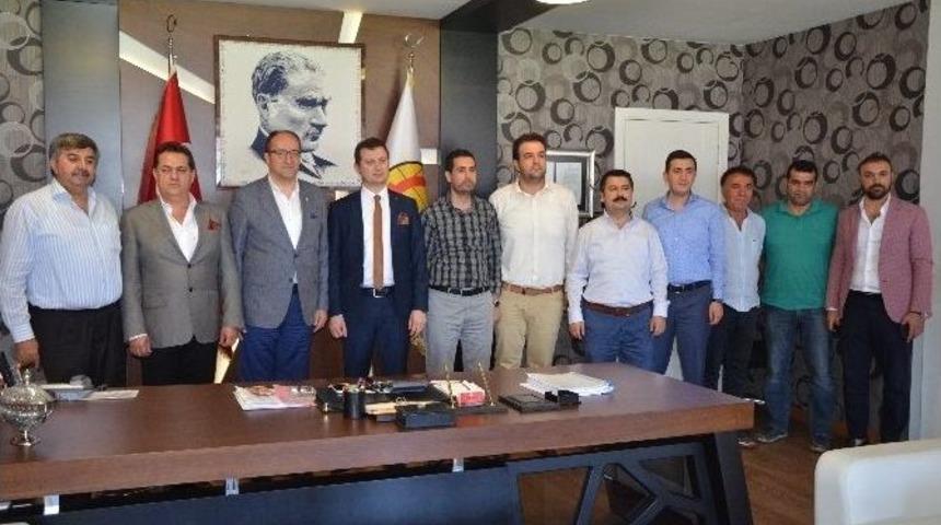 Ak Parti&rsquo;den Eskişehirspor&rsquo;a Ziyaret