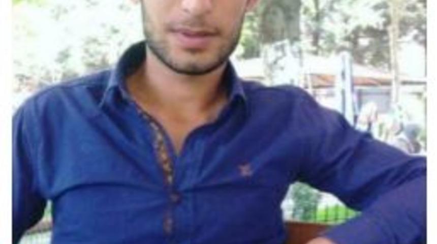 4 Su&ccedil;tan Aranan Zanlı Yemek Yerken Yakalandı