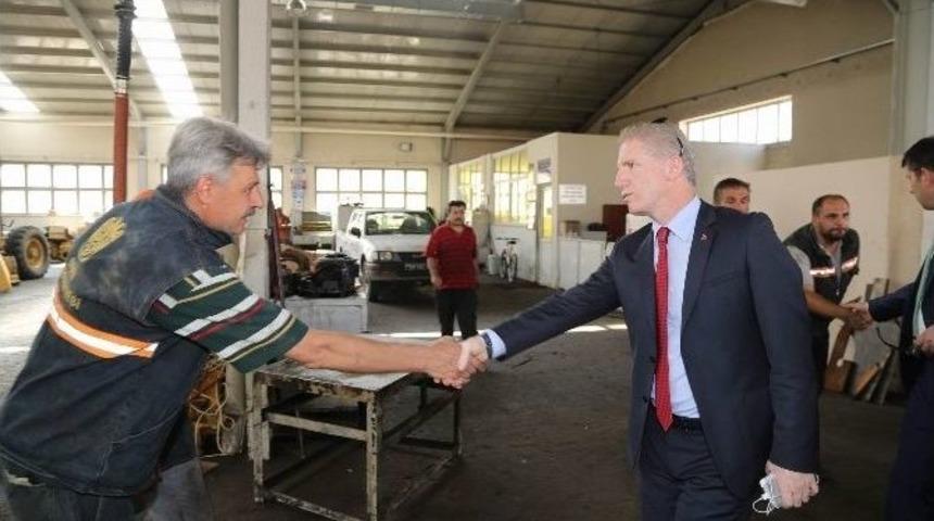 Vali G&uuml;l, &Ccedil;alışmaları Yerinde İnceledi