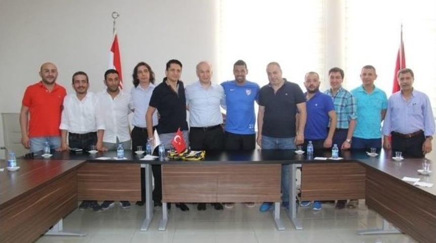 Fenerbah&ccedil;eliler Derneği&lsquo;nden Boluspor&rsquo;a Ziyaret