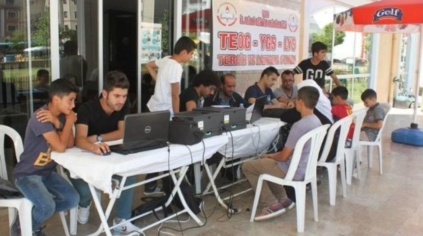 Liselere Yerleştirme İ&ccedil;in Tercih Stantları A&ccedil;ıldı