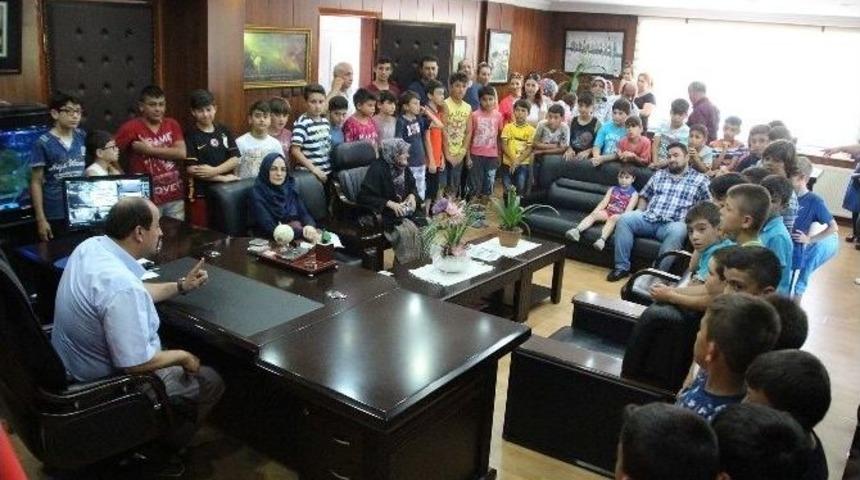 Sporculara Başkandan Mangal S&ouml;z&uuml;