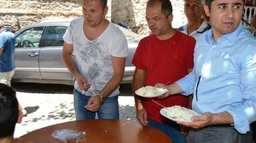 Srebrenitsa Şehitleri Anıldı