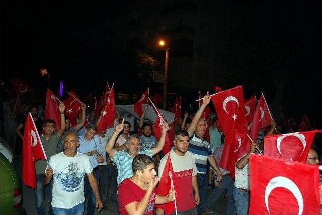 Salihli’de Halk Sokakta 1