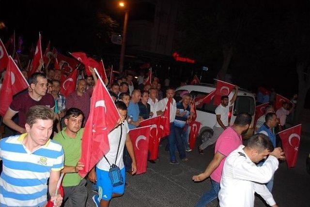 Salihli’de Halk Sokakta 2