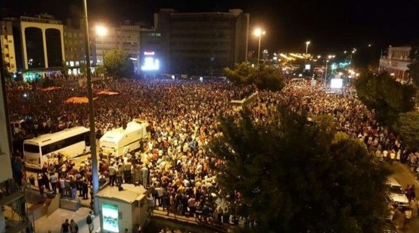 Samsun, Darbe Girişimine Karşı Ayakta