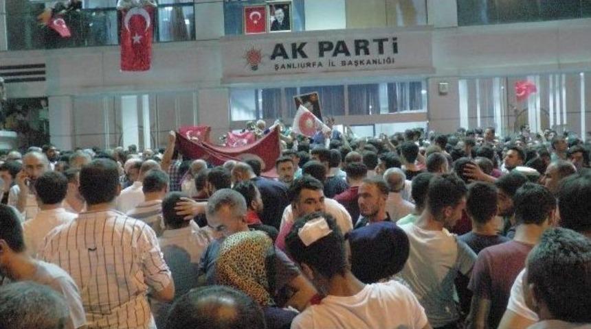 Şanlıurfa&rsquo;da Askeri Darbe Girişimi Tepkisi