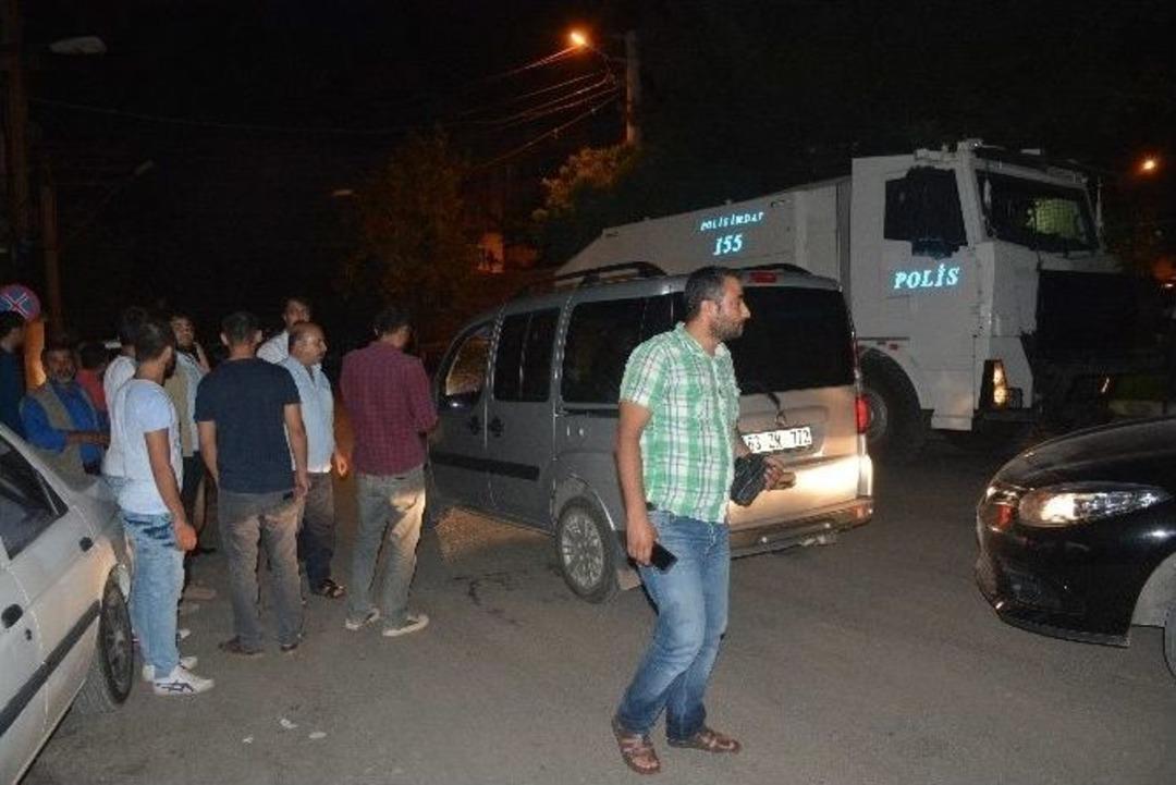 Siverek Darbe Girişimine Karşı Sokağa D&ouml;k&uuml;ld&uuml;